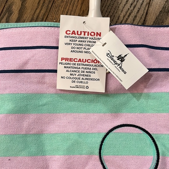 LAST CALL NWT Disney Parks tote - Picture 4 of 9